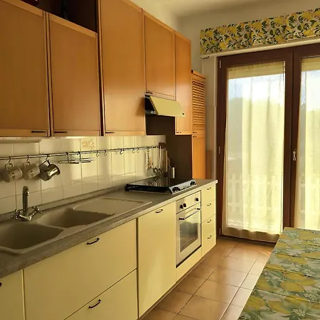 Rum i privatbostad I Limoni 200m Da Per 5 Terre E Non Solo